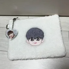 WANNAONE ミニョン ぬいぐるみ うちわ ③ 2025年最新】ファンミニョン ぬいぐるみの人気アイテム - メルカリ