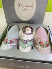 新品★Christian Dior箱入り・ハンカチ３枚セット②
