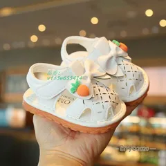 笛入りサンダル ベビーサンダル 笛付き靴 音鳴る ファースト笛入り女の子 リボン 可愛い キッズ つま先保護 夏 柔らかい 赤ちゃん  vii3w655414