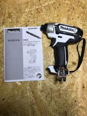 マキタ TD110D インパクトドライバー
