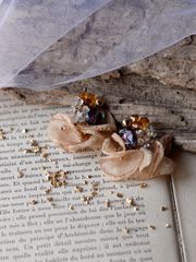 flower sparkle beige