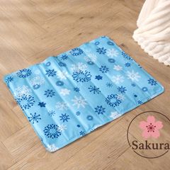 ペット用 冷感マット 犬 猫 夏用 ひんやりマット 冷却シート クールマット 寝具 クッション 多サイズ 小型犬 中型犬 猫用 ベッドマット