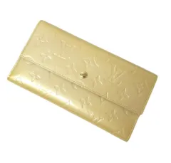 LOUIS VUITTON ルイヴィトン ヴェルニ ポルトトレゾール 長財布 ロングウォレット モノグラム 二つ折り 小銭入れあり エナメル パテントレザー イエロー系 ゴールド系 レディース 美品