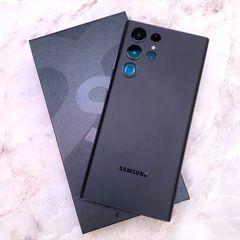 ▼【Ｄランク】Samsung Galaxy S22 Ultra 5G SM-S9080 ファントムブラック 香港版 スマートフォン 箱 付属品あり S30205205961