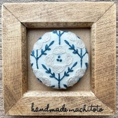 刺繍【ヘアゴム】【ポニーフック】【ブローチ】選べるパーツ　no.128