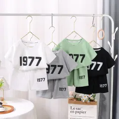 韓国風 子供服 セットアップ キッズ 半袖 Tシャツ ハーフパンツ お揃い 姉妹 兄弟 男女兼用 カジュアル ピンク ホワイト グレー ベージュ 100cm 110cm 120cm 保育園 幼稚園 小学校 ロゴT 韓国 イベント 男の子 女の子