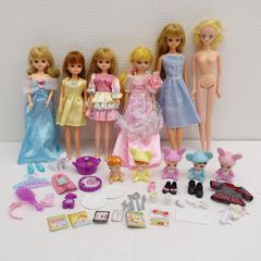 TAKARA　/　タカラ ◆旧タカラ　リカちゃん人形　セット 子供用品【中古】 