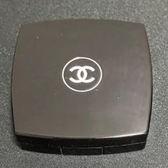 CHANEL レ キャトル オンブル アイシャドウ 難あり