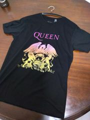 QUEEN / クイーン 正規品ロックTシャツ（新品）