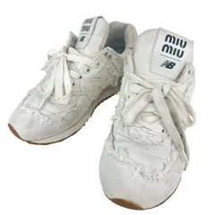 2025年最新】miumiu new balanceの人気アイテム - メルカリ