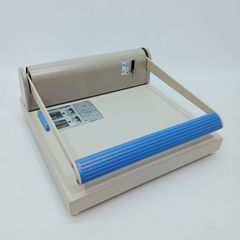 コクヨ 強力 多穴 パンチ PN-55 バインダー 用 26穴 30穴 B5 A4 KOKUYO ★AA174