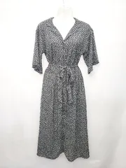 ◇ ◎ natural couture ナチュラル 花柄 シャツ 半袖 ロング ワンピース サイズF ブラック ホワイト レディース P  【1403180016516】