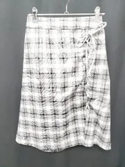 ◇ Θ MAJESTIC LEGON マジェスティックレゴン レースアップ 膝丈 台形 スカート サイズM ブラック　ホワイト レディース P  【1409250039867】