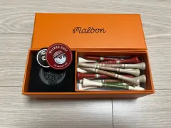 Malbon ボールセット ティー、マーカー新品 最新賞品 MALBON GOLF(マルボンゴルフ) ボールマーカー&木製ティー SET