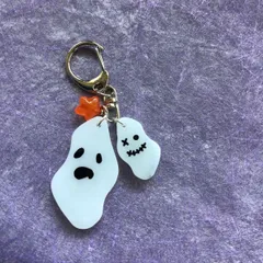 ハロウィン　キーホルダー　おばけ