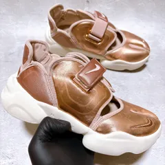 定価（税込） 14,300円 ナイキ ウィメンズ アクア リフト 23cm