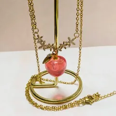 ハンドメイド　レジン赤いりんごネックレス