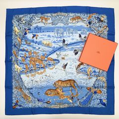 HERMES 水色 カレ90「LES BECANES」 スカーフ　美品‼ 極美品 HERMES エルメス カレ90 LA TREVE DE L EAU 水の休戦