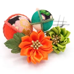 髪飾り 成人式 振袖 浴衣 袴 ４点セット 橙色 つまみ細工 結婚式 入学式 入園式 卒園式 卒業式 七五三 753 ブライダル 前撮り 日本製 花 かんざし 簪 フォーマル 花飾り 玉飾り 着物 オレンジ W 28 323-271 u812　Si