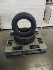 ダンロップ ウィンターマックス 215/65R16 7分山 中古品