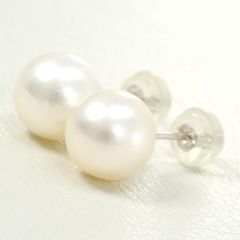 K18 ピアス アコヤ真珠 7.9㎜ 8㎜ 1.62 g - メルカリ