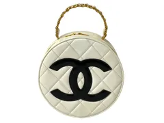 CHANEL シャネル 【レディガガ 】エナメル バニティーバック CHANEL シャネル 【レディガガ 】エナメル バニティーバック