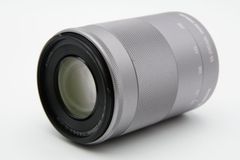 ■ほぼ新品■ CANON EF-M55-200mm F4.5-6.3 IS STM  シルバー) ミラーレス専用