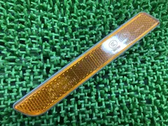 フロントフォークリフレクター 左 02375 ハーレー 純正 バイク 部品 反射板 スポーツスター ダイナ ツーリング ソフテイル 車検 Genuine 【中古】 20のサムネイル