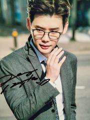 イ・ジョンソク直筆サイン入り超大型写真…Lee Jong Suk…君の声が イ・ジョンソク直筆サイン入り超大型写真…Lee Jong Suk…君の声が