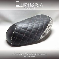 □【DIO ディオ AF34 AF35 SR ZX】張替え済♪　カスタムシート　黒/ヒョウ柄　ダイヤ柄《Euphoria》□MK51383