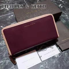 チャールズ&キース　ラウンドファスナー長財布　箱、保存袋、カード付　CHARLES & KEITH