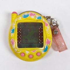 たまごっち コネクション チェリー ☆電池付き - メルカリ