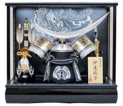 兜飾り【久月収納銀之伊達】 兜飾り【久月収納銀之伊達】 - メルカリ