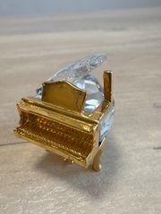 スワロフスキー　ピアノ　クリスタル