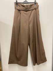 sacai プリーツ キュロット パンツ ベージュ - メルカリ
