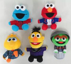 SHINee コラボ セサミストリート ぬいぐるみ セット - メルカリ