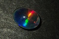 天然ダブレットオパール ルース 1.025ct 約6mm×7mm