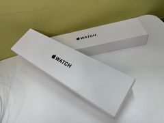 Apple Watch SE2 40MM Sliver・White / Midnightいずれか一つ