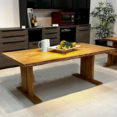 ラバーウッド無垢（集成材）白玉  なぐり うづくり風 ダイニングテーブル幅150cm 4人用 波打ちのまるで一枚板のような高級感 重厚な食卓テーブル 4人掛け 極厚天板約4cm 海外製/組み立て品です。  和室 和モダン 大きめ 長方形 天然木 訳あり