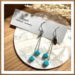 No.591 スクエア型ターコイズブルー　ハンドメイドピアス　イヤリング