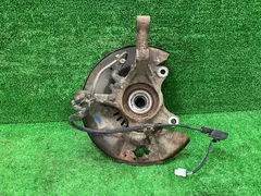 ラウム NCZ25 左フロントナックルハブ ラウム Cパッケージ 4WD 43212-52030 6T4のサムネイル