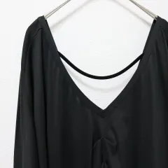 MAITRESSE メトリーゼ  スコットクラブ Vネック カットソー ブラック a783061nのサムネイル