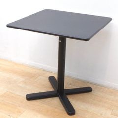 emu Darwin Square Table エミュー ダーウィン スクエアテーブル 角テーブル ブラック カフェテーブル アスプルド取扱 EG16870 中古オフィス家具