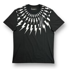NEIL BARRETT フェアアイルサンタホルトTシャツ 【関税込】 Neil Barrett (ニールバレット) Fair-isle Thunderbolt T-shirt