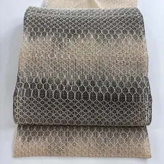 D5 美品 夏物 羅 幾何学模様 白色 黒色 全通 正絹 薄物 開仕立て名古屋帯 楽天市場】夏帯 博多織 名古屋帯 八寸 正絹 仕立て上がり 未使用