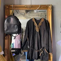 ＠　ピープルツリー people tree　ブラウス シャツ トップス　刺繡　ビーズ　黒 ブラック BLACK クロ くろ　お呼ばれ　デート　オフィスカジュアル　食事会　エスニック