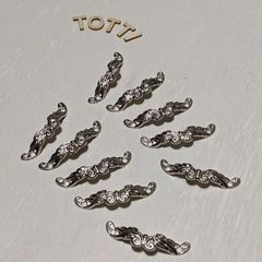 取手　DIY　アンティーク　シルバー　羽根/翼　ビスピッチ36mm　10個セット　ミニチュア　42-04