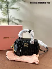 2025年最新】miumiu ボストンの人気アイテム - メルカリ