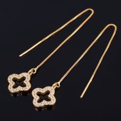 【クローバーピアス 色：ゴールド 1ペア】[Adelina Style] ピアス 幸運の四つ葉 クローバー レディース 人気 ベネチアン チェーン 揺れる イヤリング シルバー925 純銀 金属アレルギー対応