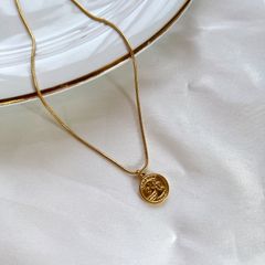 メダイ太陽チャーム ゴールド サージカルステンレスチェーンネックレス